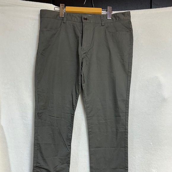 Lot of 2 Calvin Klein Men's Pants Trousers Slacks Chino Black/Grey Slim 34 X 30 - Picture 2 of 14